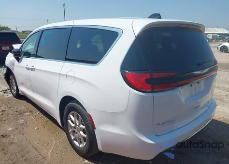 2025 Chrysler Pacifica Select from USA, damaged, VIN 2C4RC1BG9SR523847